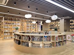 -漕河泾街道图书馆(漕河泾社区文化活动中心店)