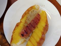 -邢泰记