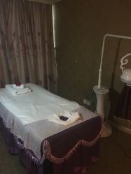 -伊姿衫日瘦 ·科技瘦身 ·纤体美妍
