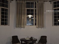 大堂-MAISON门前杂货店