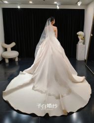 -予白婚纱礼服馆
