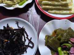 -聚首堂·特色小吃·肘子(什刹海德胜门店)