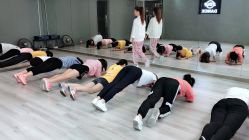 -STAR舞蹈工作室