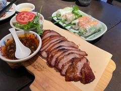 -大头虾越式风味餐厅(光明广场店)