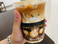 -瑞幸咖啡(云密城J栋店)