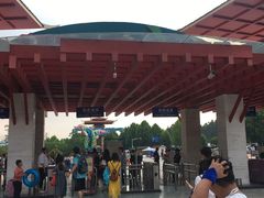 -汤山欢乐水世界