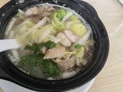 -闫家驴肉老店(华电一校店)