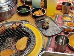 -青瓦炭韩潮烤肉(花园道店)