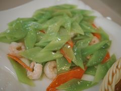 -老码头黑皮肘子锅包肉熏酱水饺(文政街店)