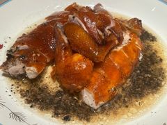 黑松露脆皮鸡（半只）-小炳胜(卓悦中心店)