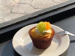 -black rainbow coffee