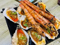 -兆辉木炭海鲜烧烤·海鲜小炒