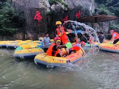 -雅鲁激流探险漂流