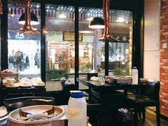 大堂-炙韩料理·部队锅专门店