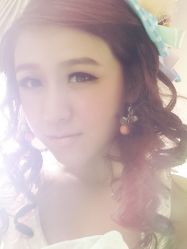 -易摄影婚纱摄影工作室