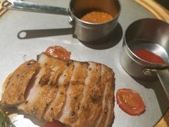 猪颈肉-小大董·烤鸭(王府井apm店)
