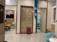 -维乐口腔(美维云门诊陆家嘴店)
