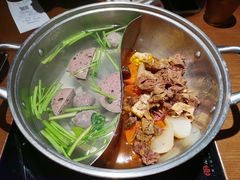 -牛焱·贵州黄牛肉火锅(城西银泰店)