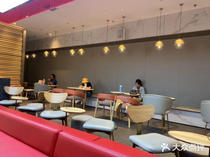 奈雪的茶(赛格店)大堂图片