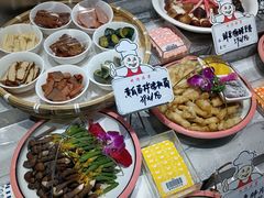 -黄泥岗·地道湖北菜(奥特莱斯店)