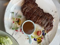 -ins森林童话餐厅coffee&bistro