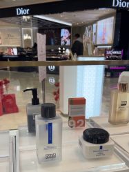 -奥伦纳素Erno Laszlo