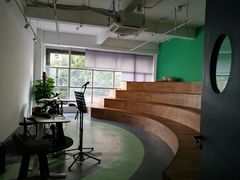 -音乐窝玩创中心·乐器声乐(海珠乐峰店)
