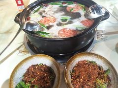 -七采菌园·野生菌石锅鱼(环城北路店)