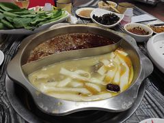 -重庆大队长火锅(凤城八路店)