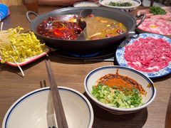 -袁山山重庆火锅(丈八北路店)