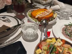 -Mogul Eatery·大亨餐酒馆