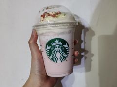 樱花初绽星冰乐-星巴克(深圳大浪商业中心分店)