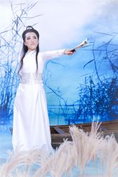 白玉堂-九月鹰飞汉服摄影工作室