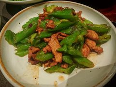 尖椒炒肉-柒园·三十年创意杭帮菜(龙湖滨江天街店)