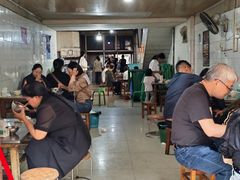 -正宗杨记普洱酸醋米线(总店)