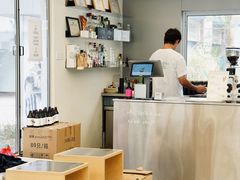 -HUGS coffee(东区店)