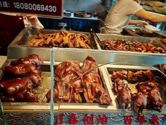 -老鼎万春卤菜(五代传承创始老店)