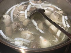 -喃喃椰·糟粕醋·椰子鸡火锅(七堡花园店)