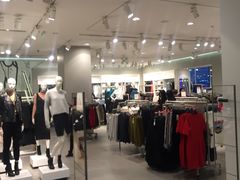 -H&M(鹏欣水游城店)