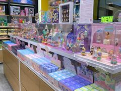 -泡泡玛特POPMART(杭州乐堤港店)