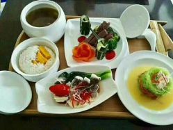 -东方幸福国际母婴月子会所(沙湾公园店)