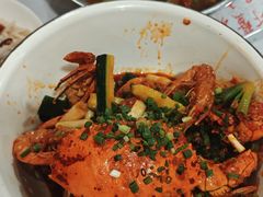 招牌鲜辣虾-辣螃铠盆盆蟹大排档(海昌店)