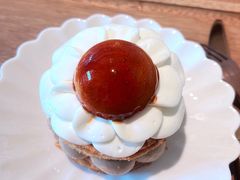 -VERIE BAKEHOUSE