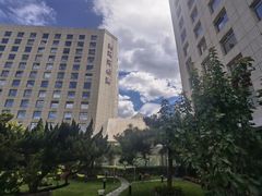 -亮马河饭店翠雅咖啡厅