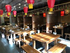 -一品江湖烧烤餐厅