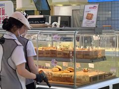 -红星前进面包牛奶公司(君太店)