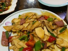 -阿鹏故事云南野生菌火锅(人民路店)