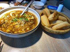 小油条配酸辣汤-味莊·青岛菜(云霄路店)
