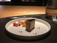 鸭肝蛋糕-泰安门Taian Table(镇宁路店)