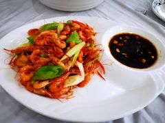 葱爆河虾-万佛湖许老大铁锅鱼(黑金冠店)